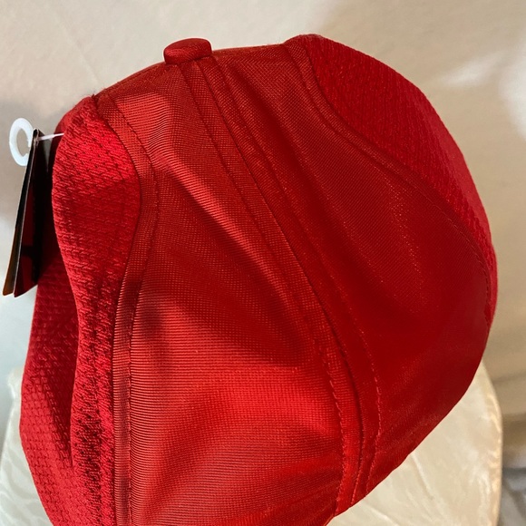 Nu-Fit Red Baseball Curved Satin Trimmed Visor hat - Picture 3 of 6